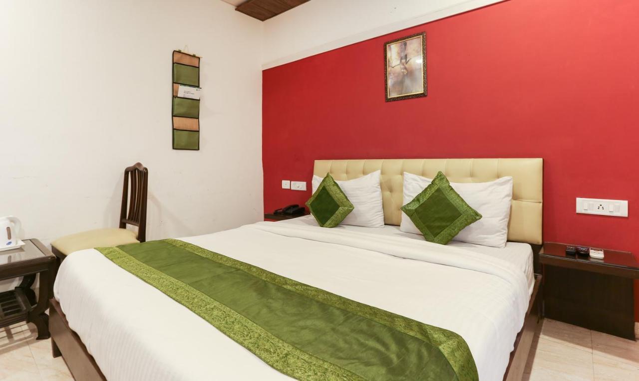 Hotel Seven- Center Of City Chandīgarh Eksteriør bilde