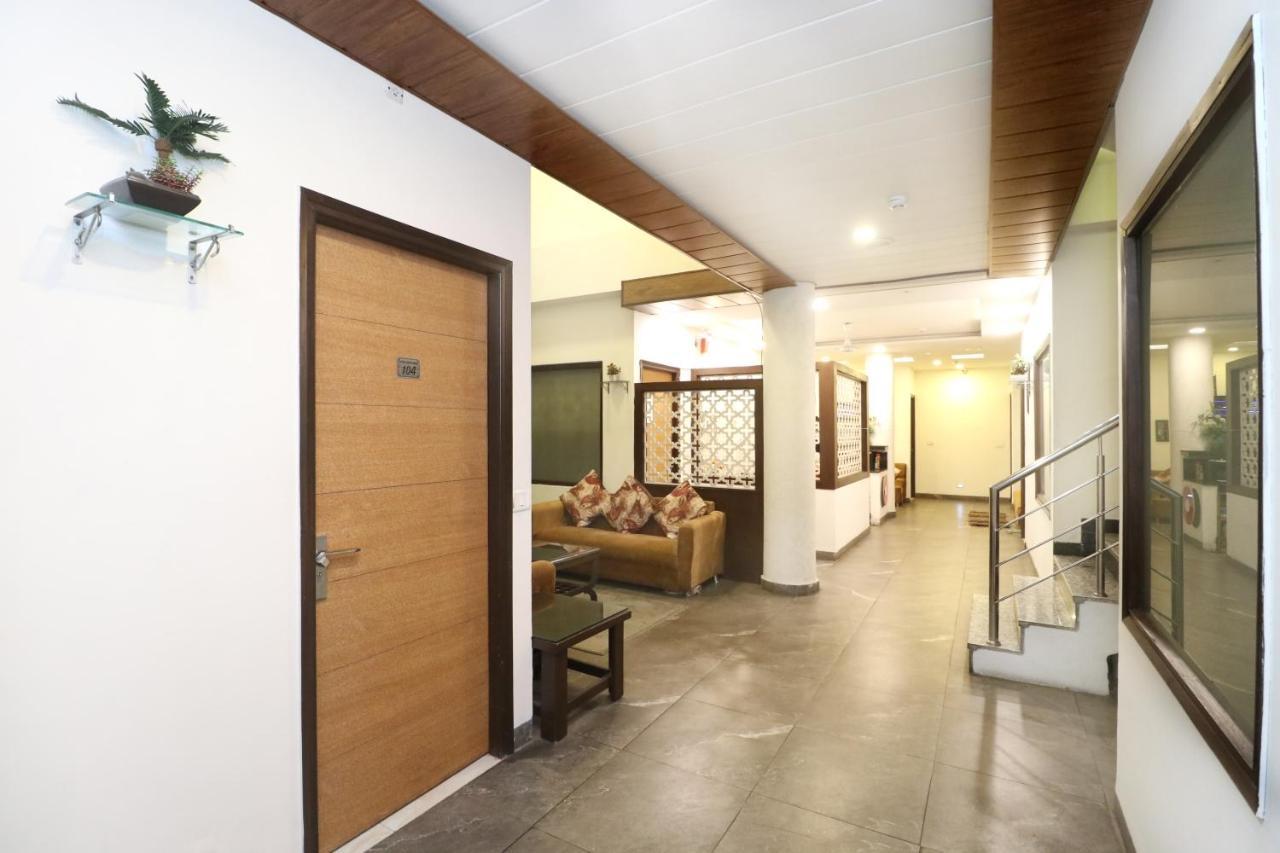 Hotel Seven- Center Of City Chandīgarh Eksteriør bilde