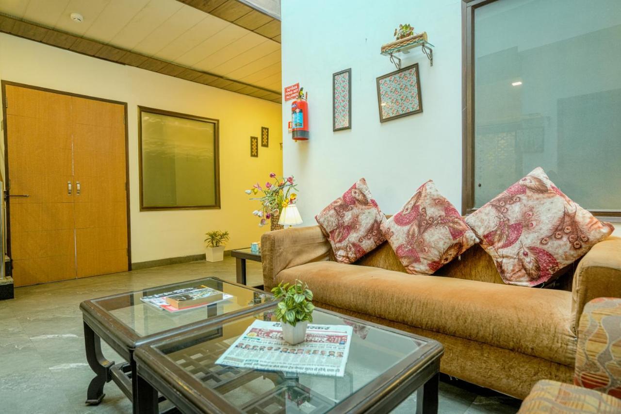 Hotel Seven- Center Of City Chandīgarh Eksteriør bilde